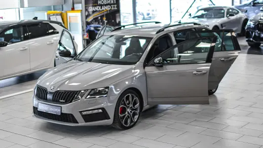 Skoda Octavia Combi RS 2.0 TDi DSG