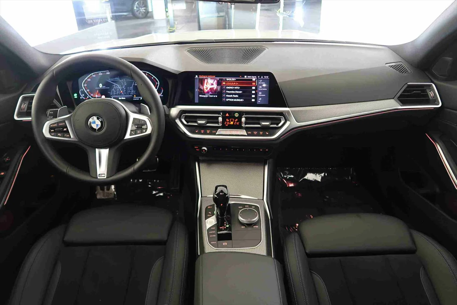 BMW 330i xDriveTouring M Sport Automat  Image 5