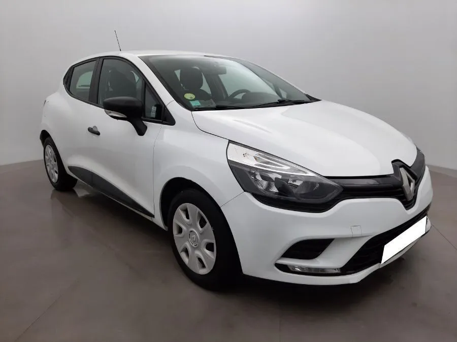 Renault CLIO IV SOCIETE 1.5 DCI 90 AIR Image 1