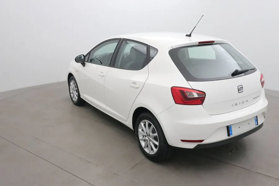 Seat IBIZA 1.4 TDI 75 STYLE BUSINESS NAVI 5p Image 3