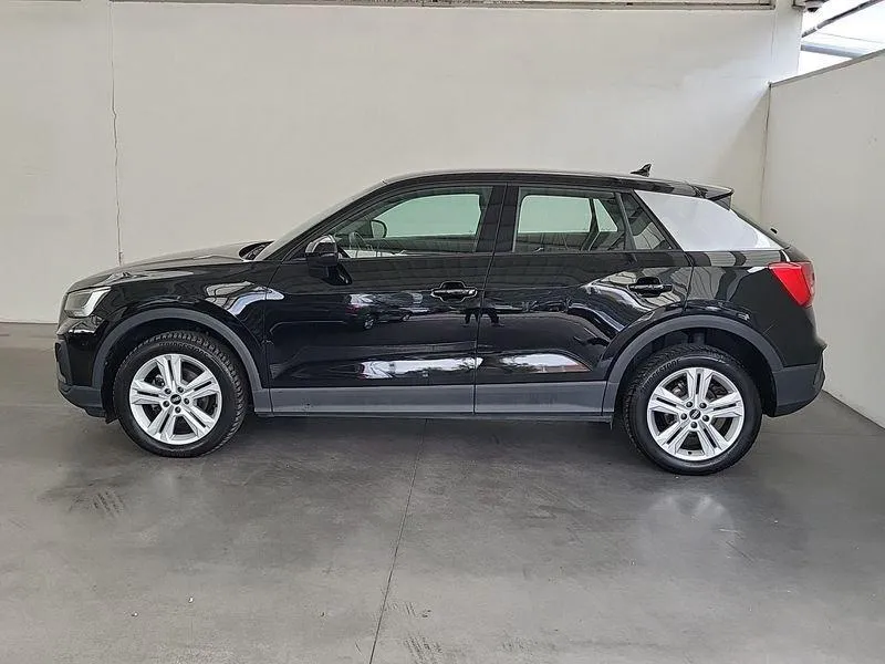 AUDI Q2 30 TDI S tronic Admired Advanced Image 3