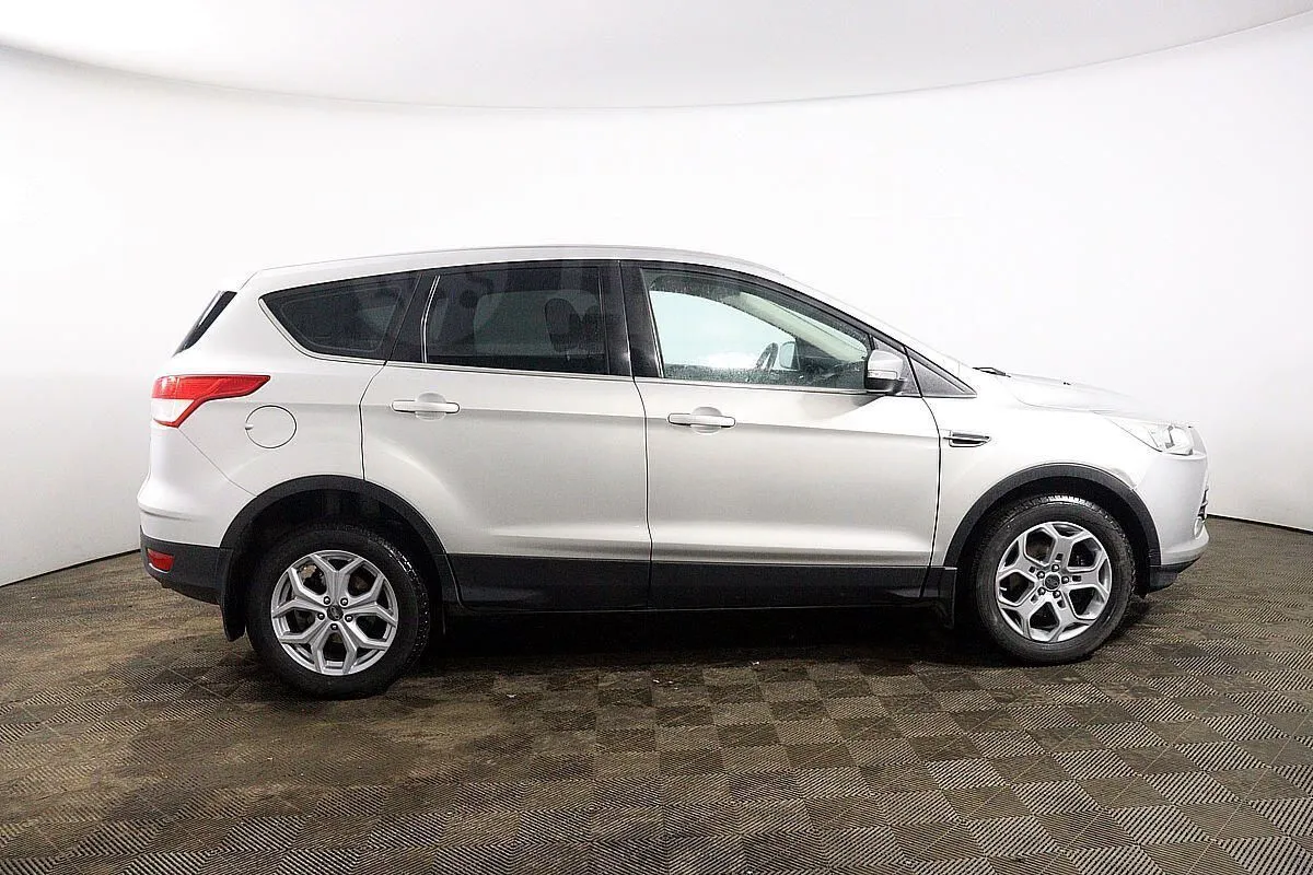 Ford Kuga Image 4